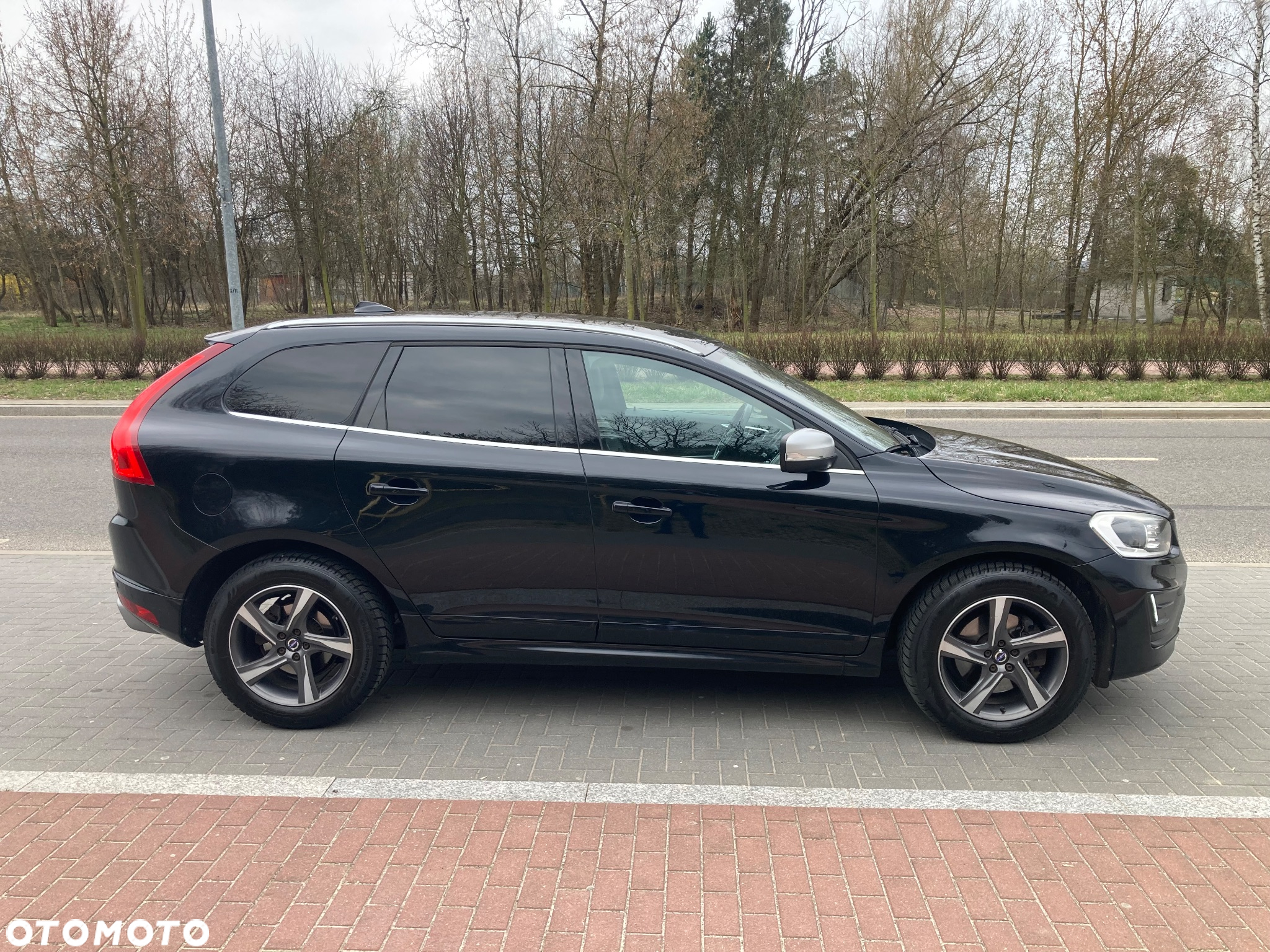 Volvo XC 60 D4 AWD Summum - 8