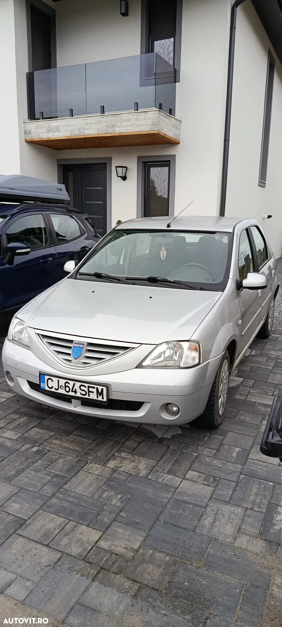 Dacia Logan MCV K90 1.6 16v Laureate - 1