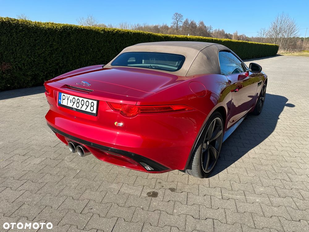 Jaguar F-Type S - 39