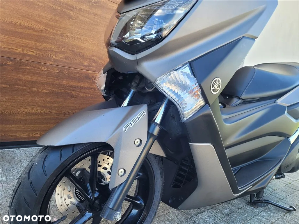 Yamaha NMAX - 20