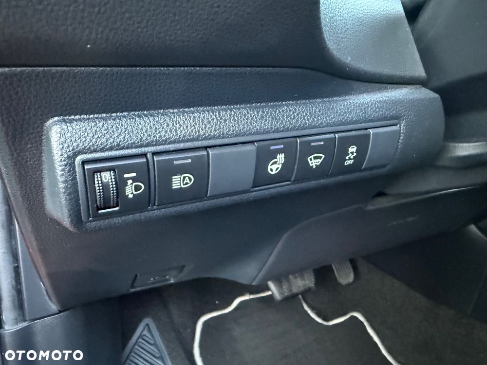 Toyota Corolla - 7
