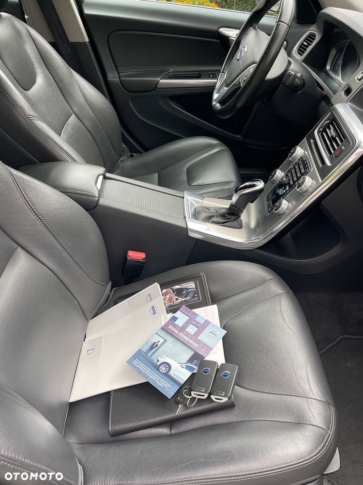 Volvo S60 CC D4 Drive-E Momentum - 17