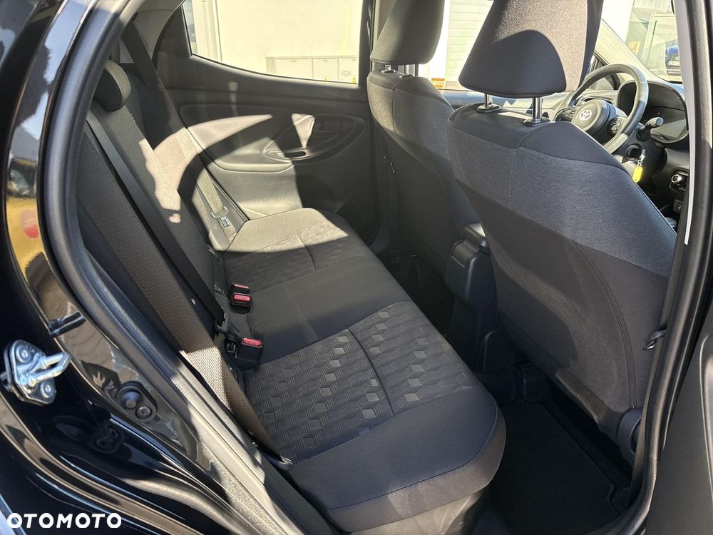 Toyota Yaris Hybrid 1.5 Style - 9