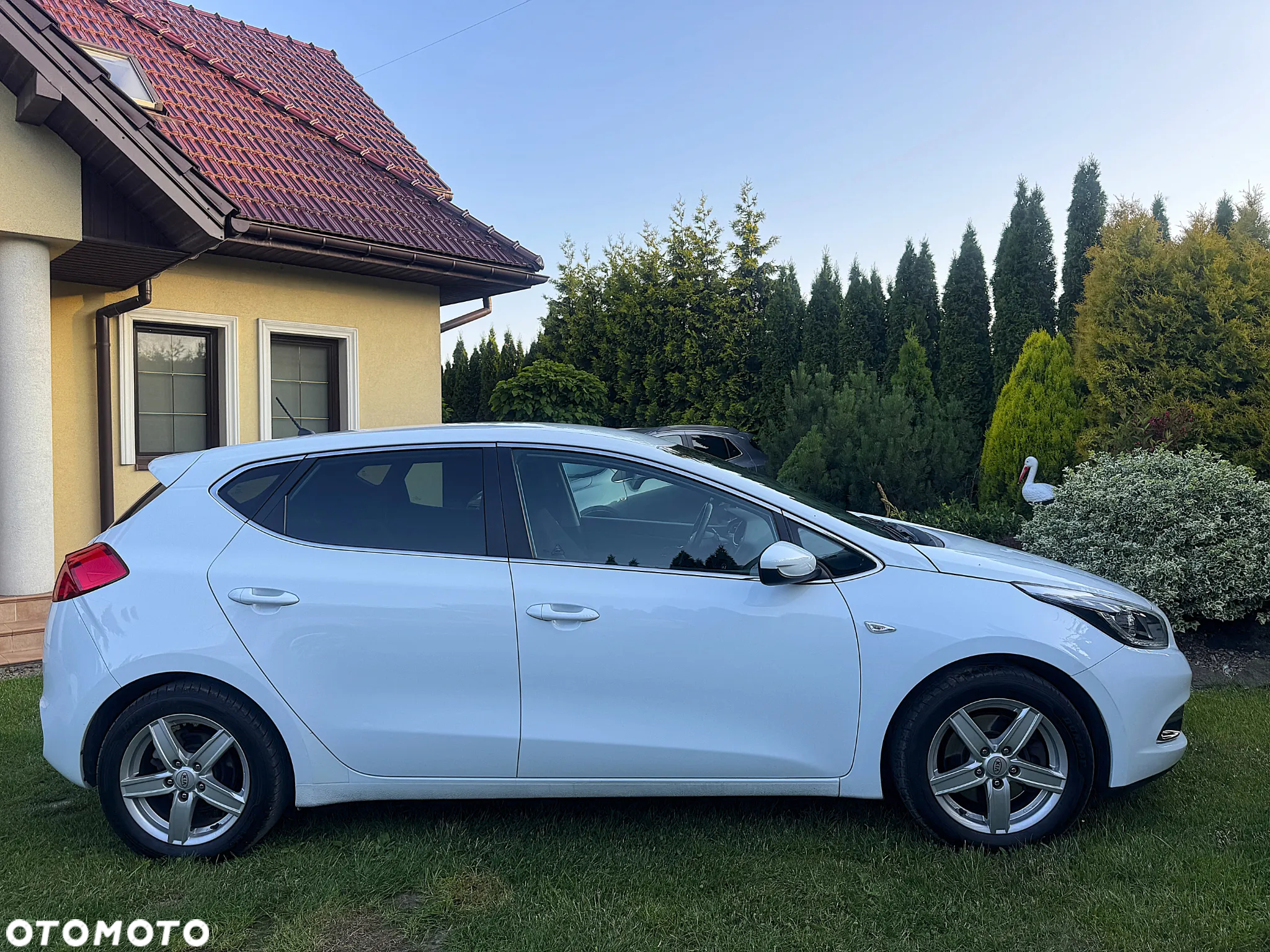 Kia Ceed - 4
