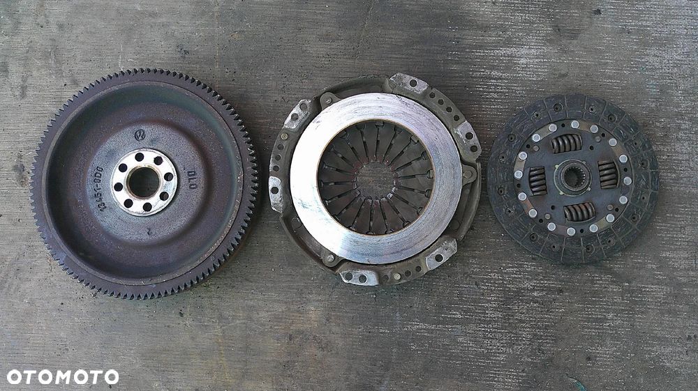 TOYOTA COROLLA E11 1.4 16V SPRZĘGŁO DOCISK KOŁO ZAMACHOWE - 6