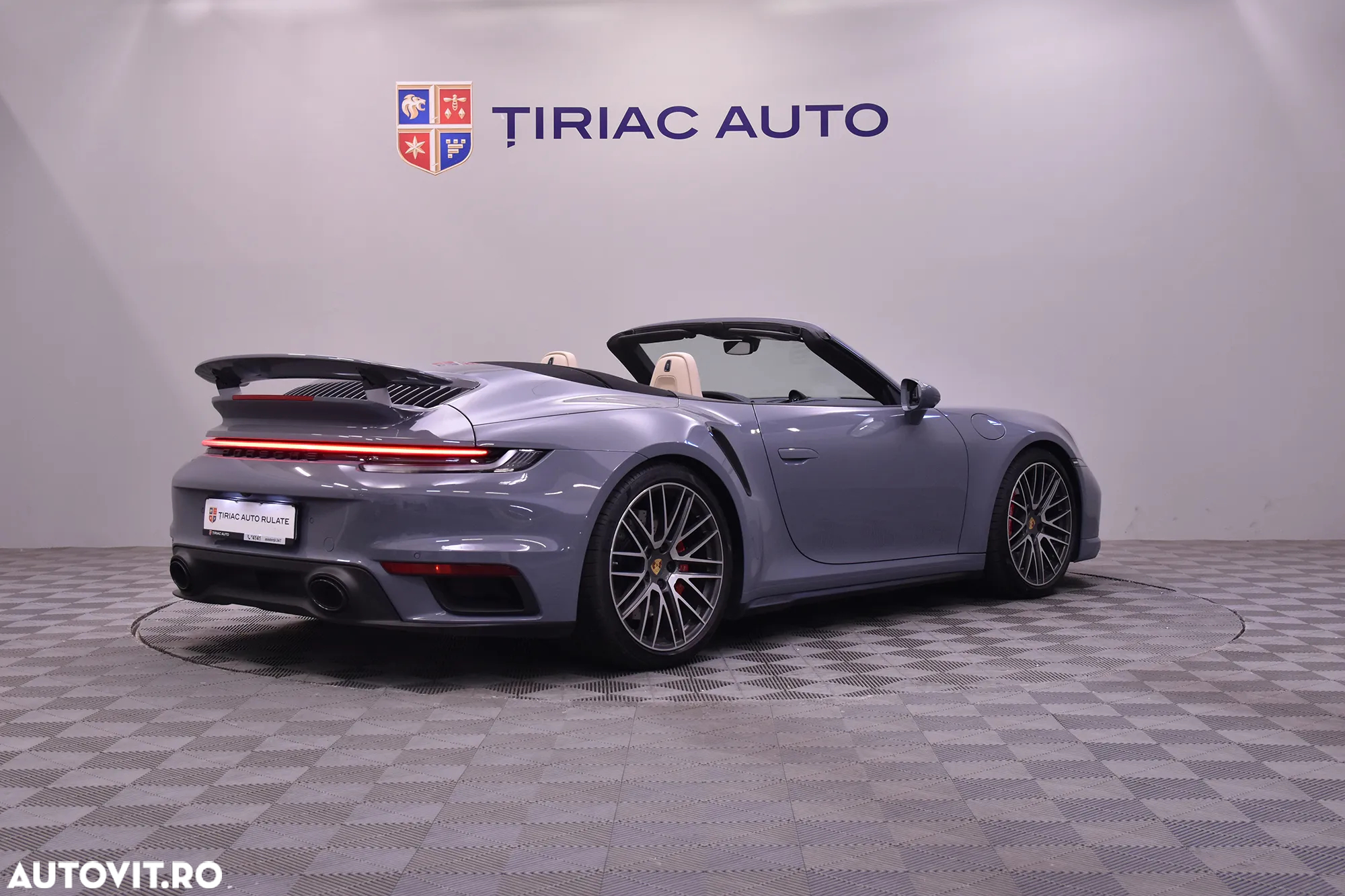Porsche 911 911Turbo Cabriolet - 13