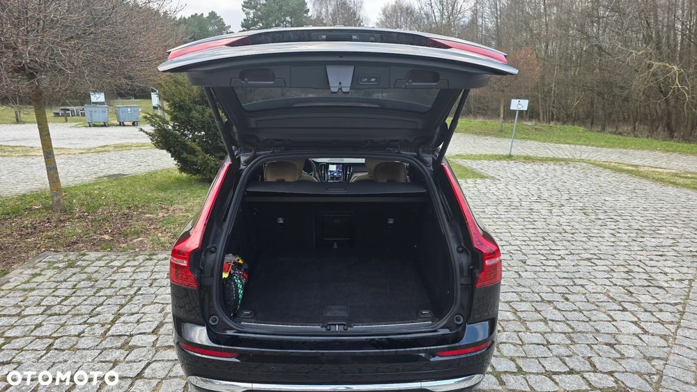 Volvo XC 60 B5 D AWD Inscription - 11