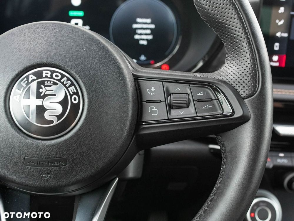 Alfa Romeo Tonale - 15