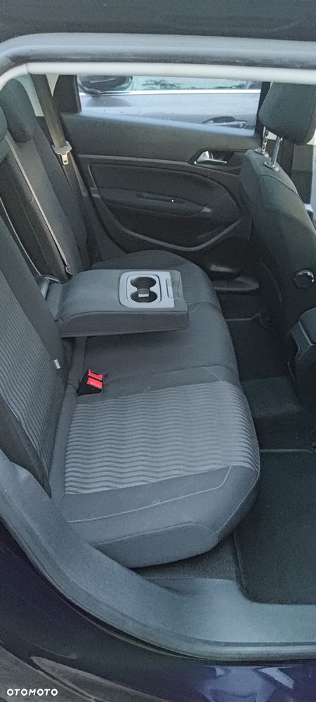 Peugeot 308 1.6 BlueHDi Allure S&S - 11