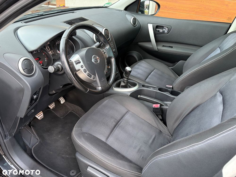 Nissan Qashqai 1.5 dCi DPF 360 - 10