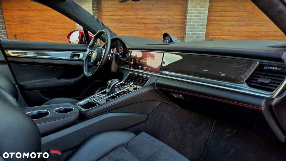 Porsche Panamera - 23