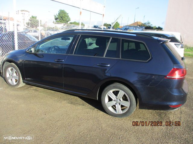 VW Golf 1.6 TDi Confortline - 3