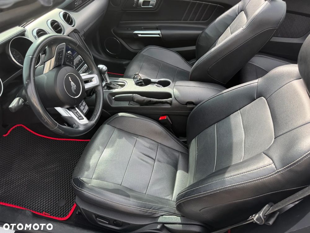 Ford Mustang 2.3 EcoBoost - 14
