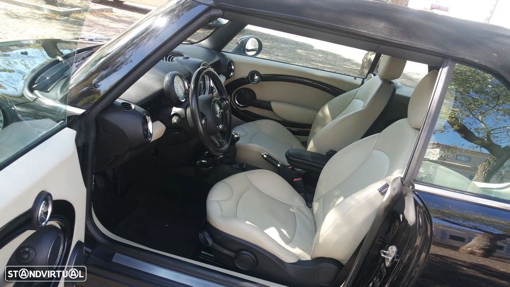 MINI Cabrio Cooper - 12