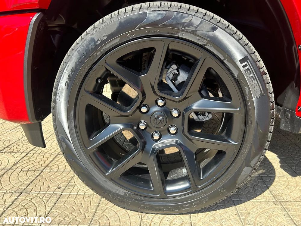 Dodge RAM - 4