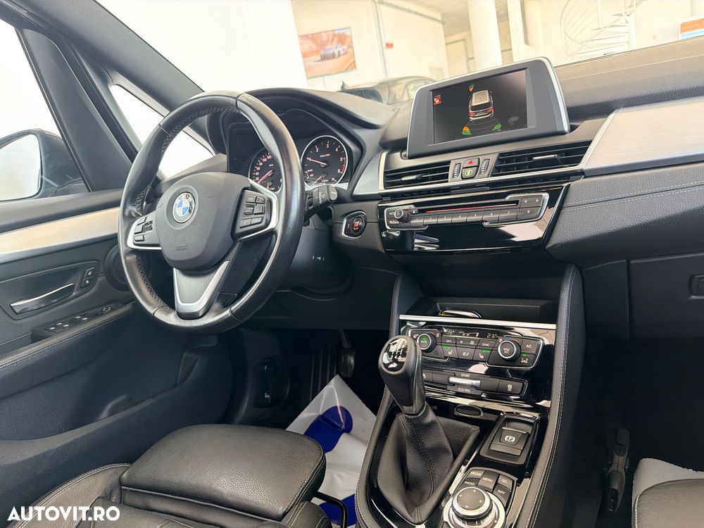 BMW Seria 2 216d Advantage - 10