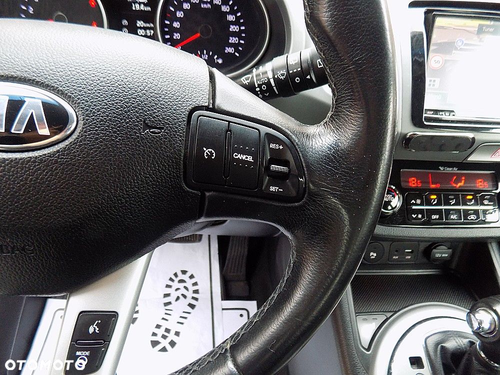 Kia Sportage - 13