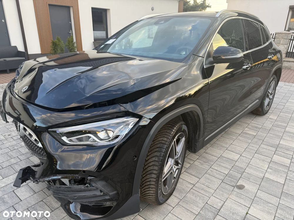 Mercedes-Benz GLA 200 7G-DCT Edition AMG Line - 8