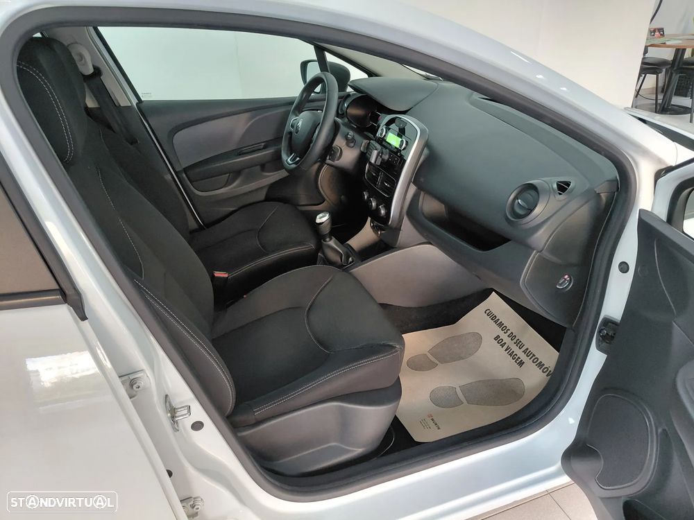 Renault Clio 1.5 DCi Van Iva Dedutível - 24