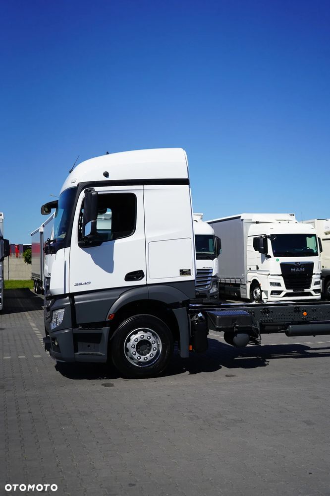 Mercedes-Benz ACTROS / 2540 / ACC / EURO 6 / PODWOZIE DO ZABUDOWY / DŁ. 8,75 M - 25