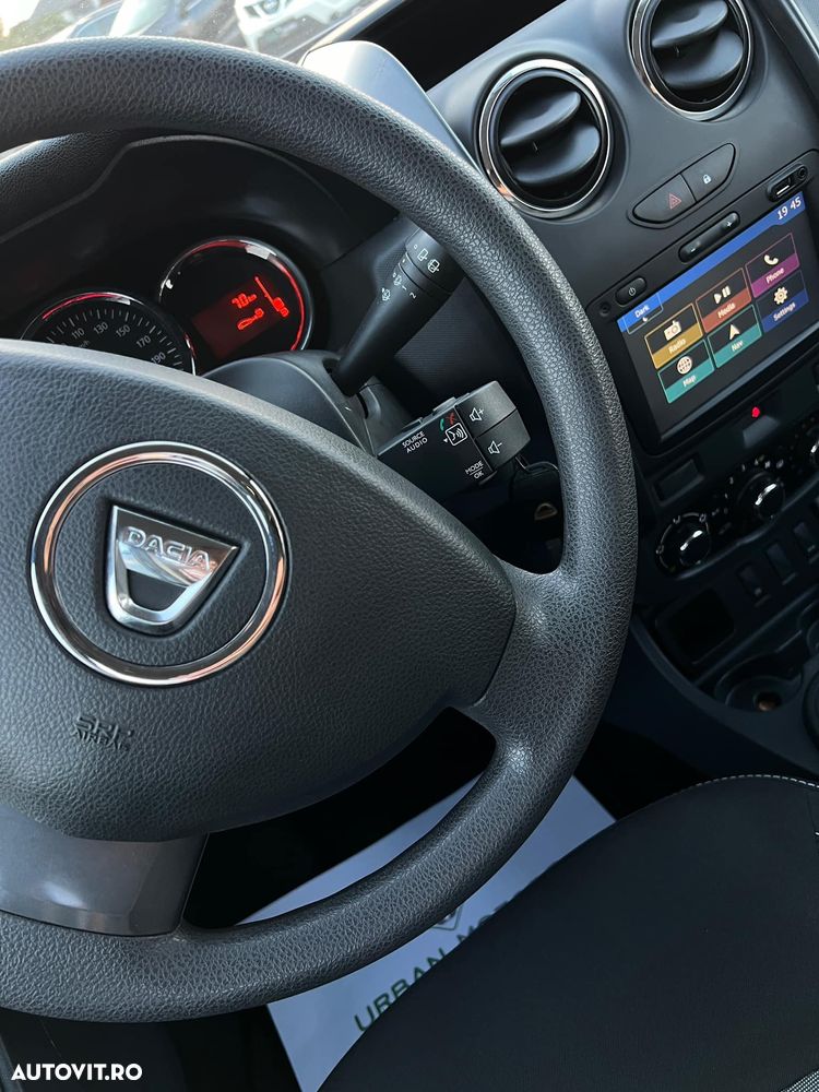 Dacia Duster 1.5 dCi 4x2 Laureate - 17