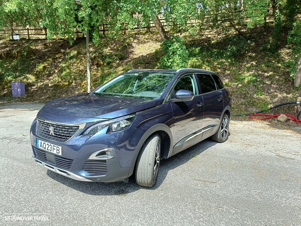 Peugeot 5008 - 3