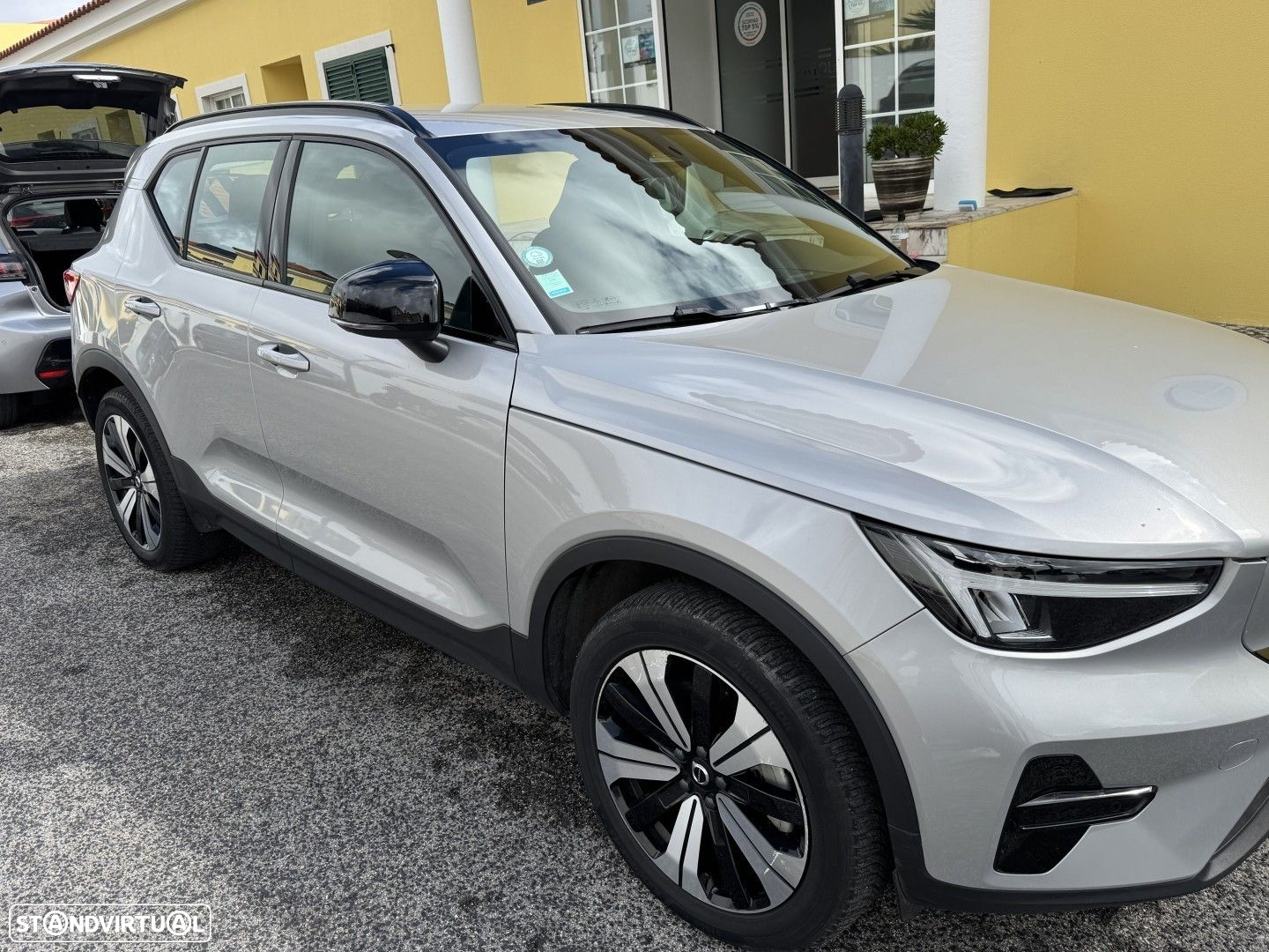Volvo XC 40 Recharge Plus - 4