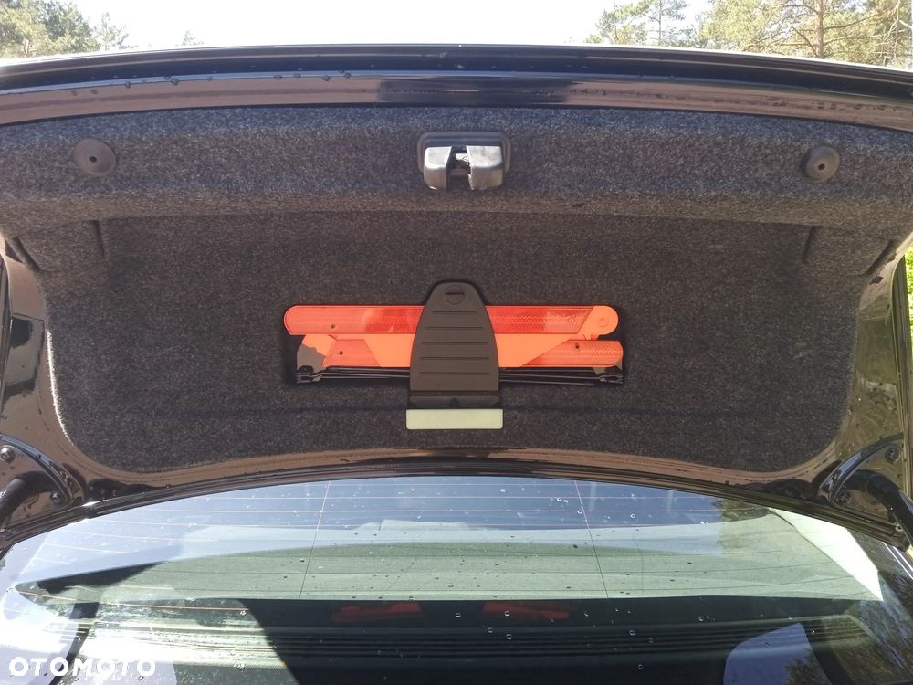 Volkswagen Passat 2.0 TDI Sportline - 10