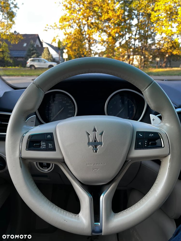 Maserati Ghibli - 30