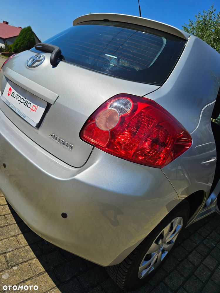 Toyota Auris 1.33 VVT-i Luna - 34