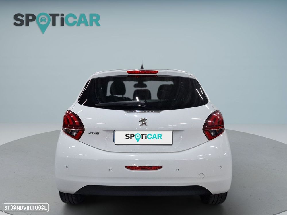 Peugeot 208 1.2 PureTech Signature - 7