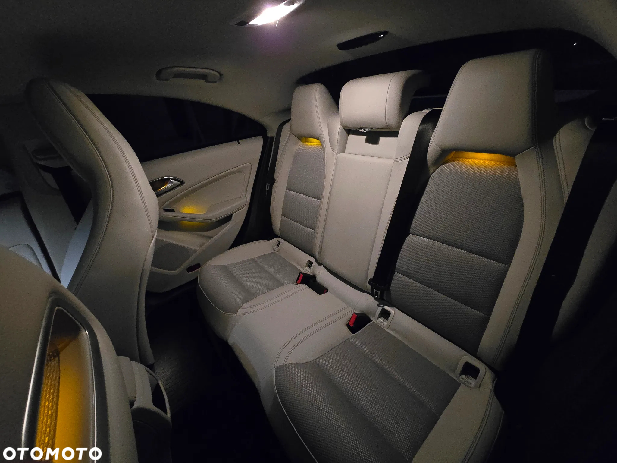 Mercedes-Benz CLA 200 CDI - 37