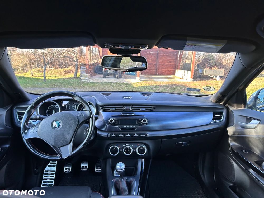 Alfa Romeo Giulietta 2.0 JTDM Distinctive - 7
