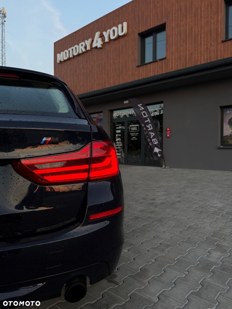 BMW Seria 5 520i M Sport Edition - 10