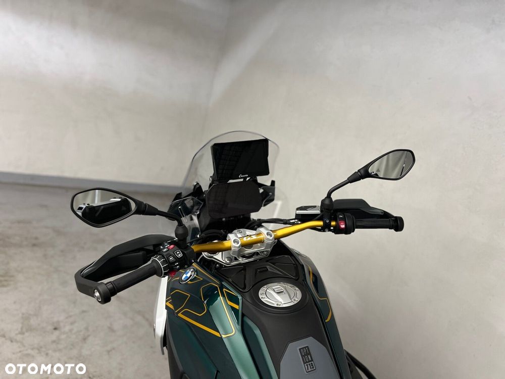 BMW R - 6