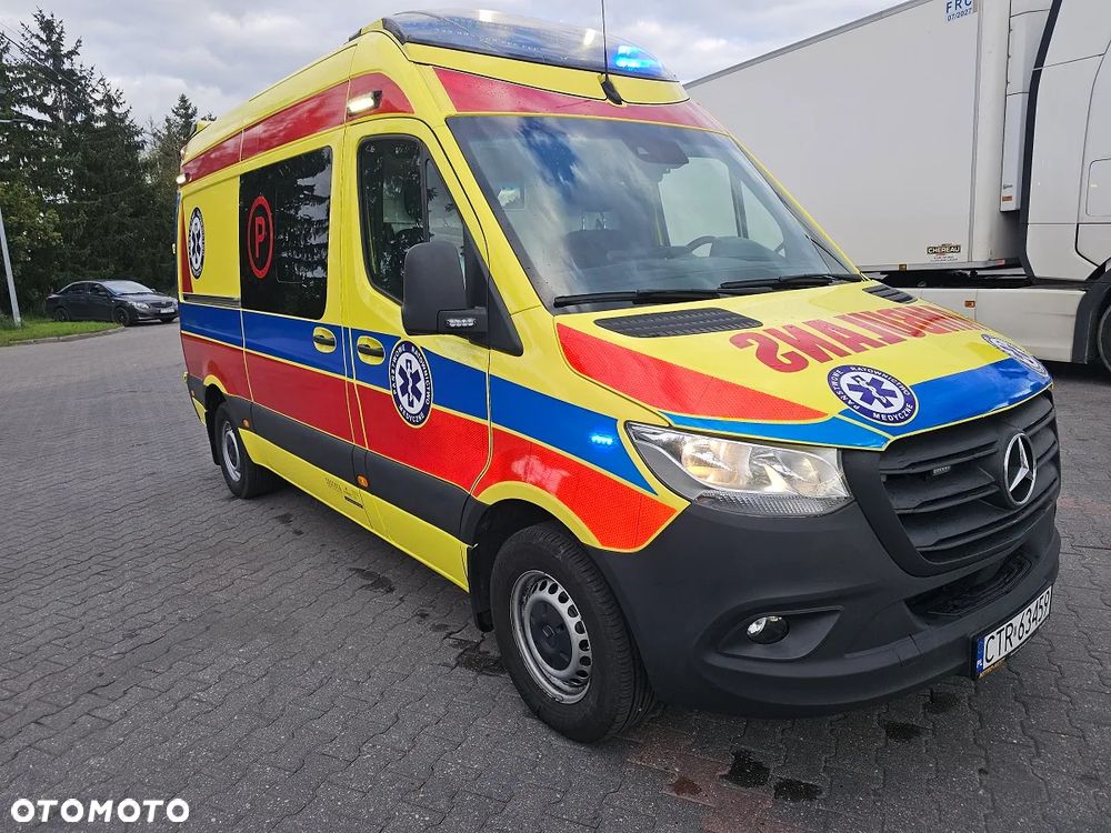 Mercedes-Benz Sprinter 419 CDI Ambulans Karetka - 6