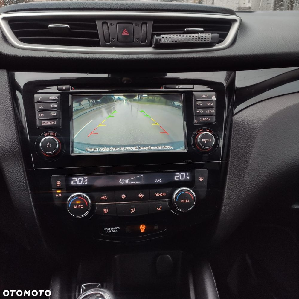 Nissan Qashqai 1.5 dCi Tekna - 11