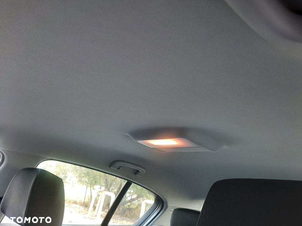 BMW Seria 1 116d EfficientDynamics Edition - 14