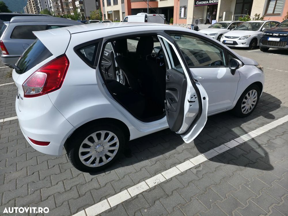 Ford Fiesta 1.5 TDCi Trend - 8