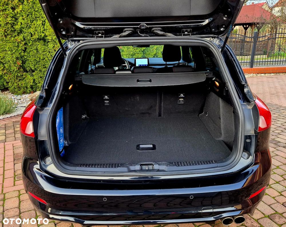 Ford Focus 1.5 EcoBlue Start-Stopp-System ST-LINE - 17