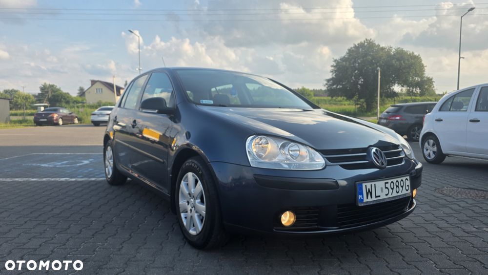 Volkswagen Golf - 2
