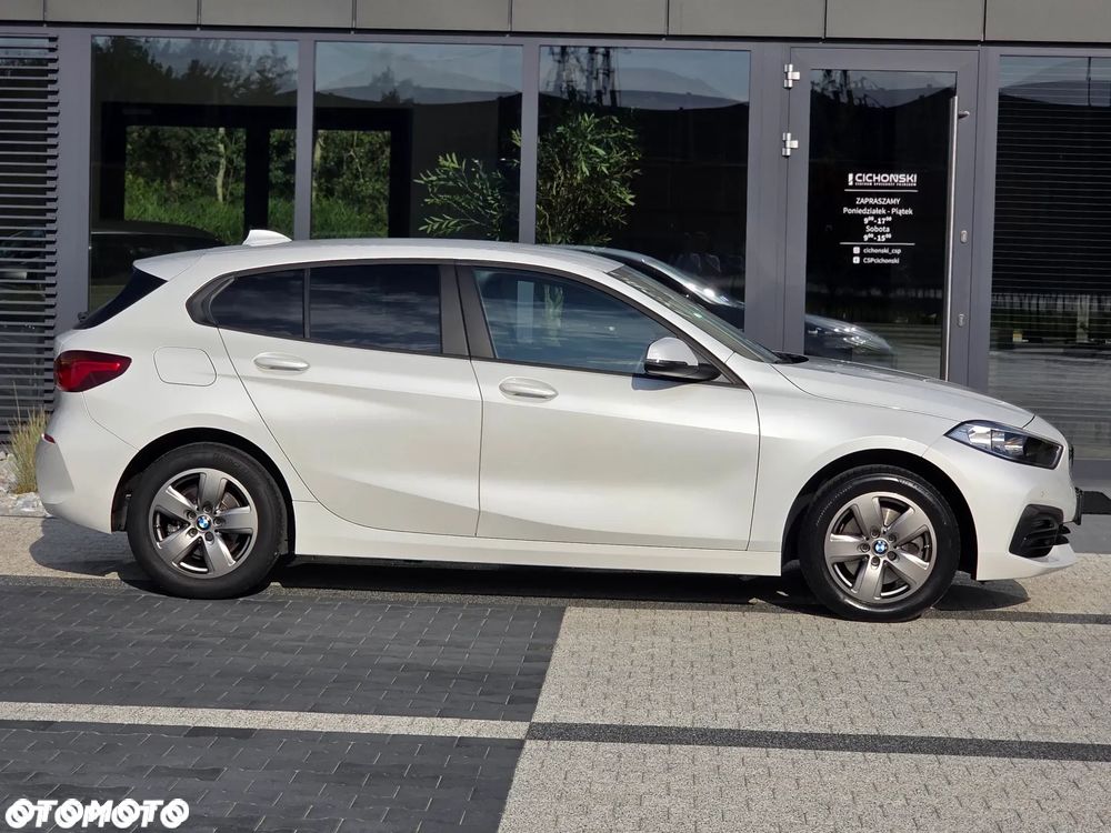 BMW Seria 1 116d Sport Line - 7
