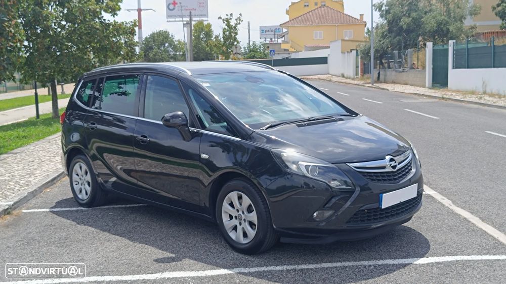 Opel Zafira 2014 photo 2