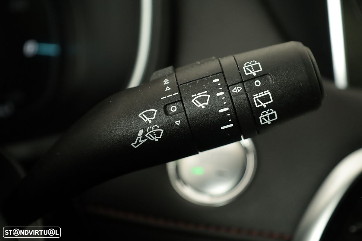 MG EHS 1.5 T-GDI Plug-in Hybrid Luxury - 19