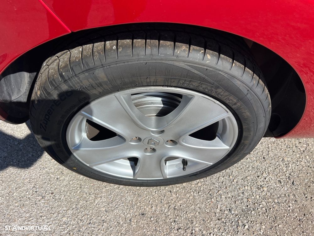 Renault Clio 1.5 dCi Limited C/PM+Pneu - 10