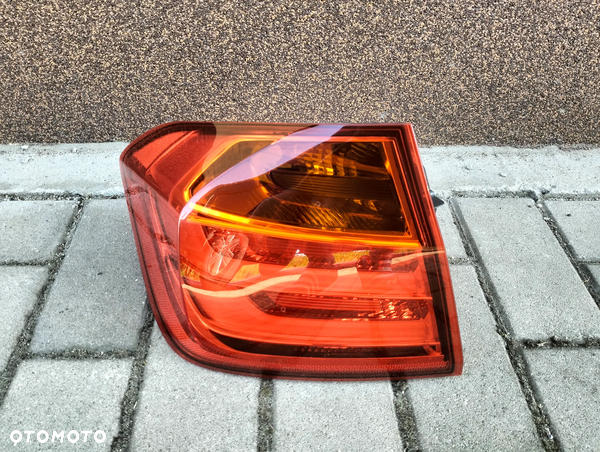 LAMPA LAMPY TYLNA LEWA BMW 3 F30