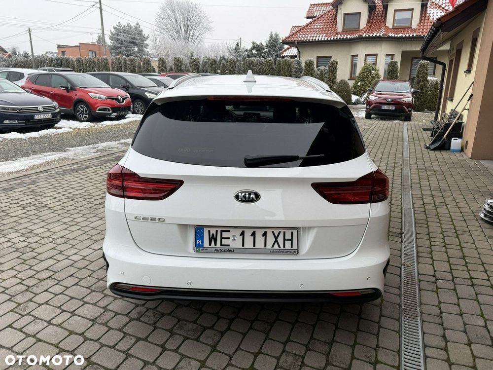 Kia Ceed 1.4 T-GDI L Business Line Plus DCT - 8