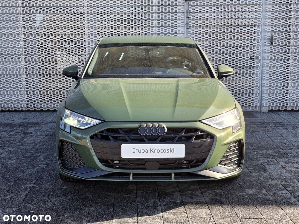 Audi A3 Sportback - 2