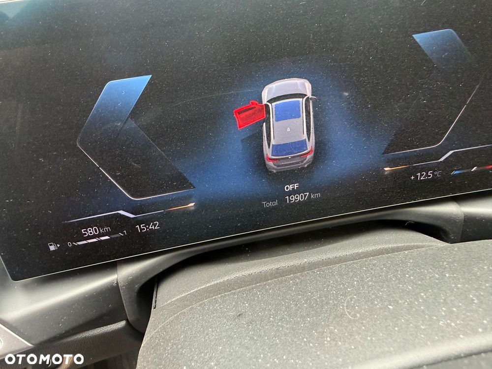 BMW Seria 3 320d MHEV Sport Line - 22