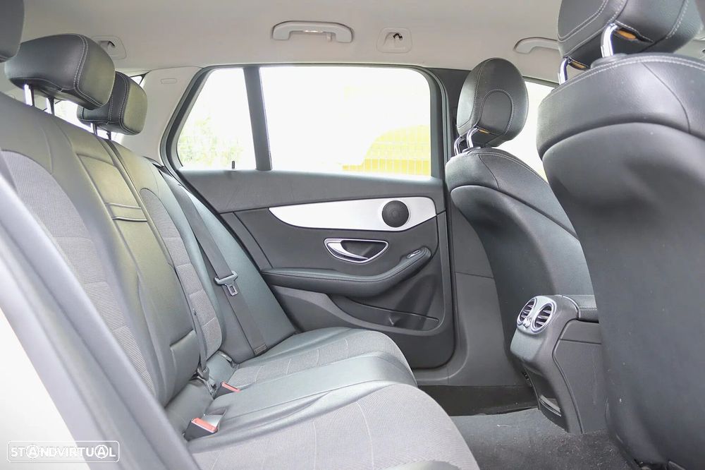 Mercedes-Benz C 350 e - 15